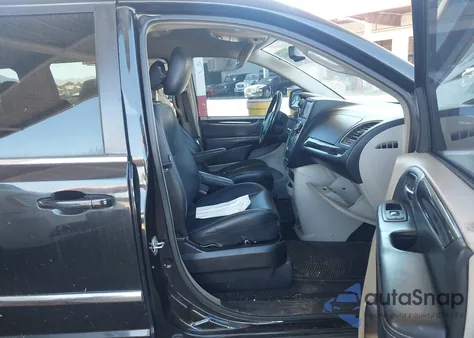 2013 Chrysler Town & Country Touring from USA, damaged, VIN 2C4RC1BG2DR637899